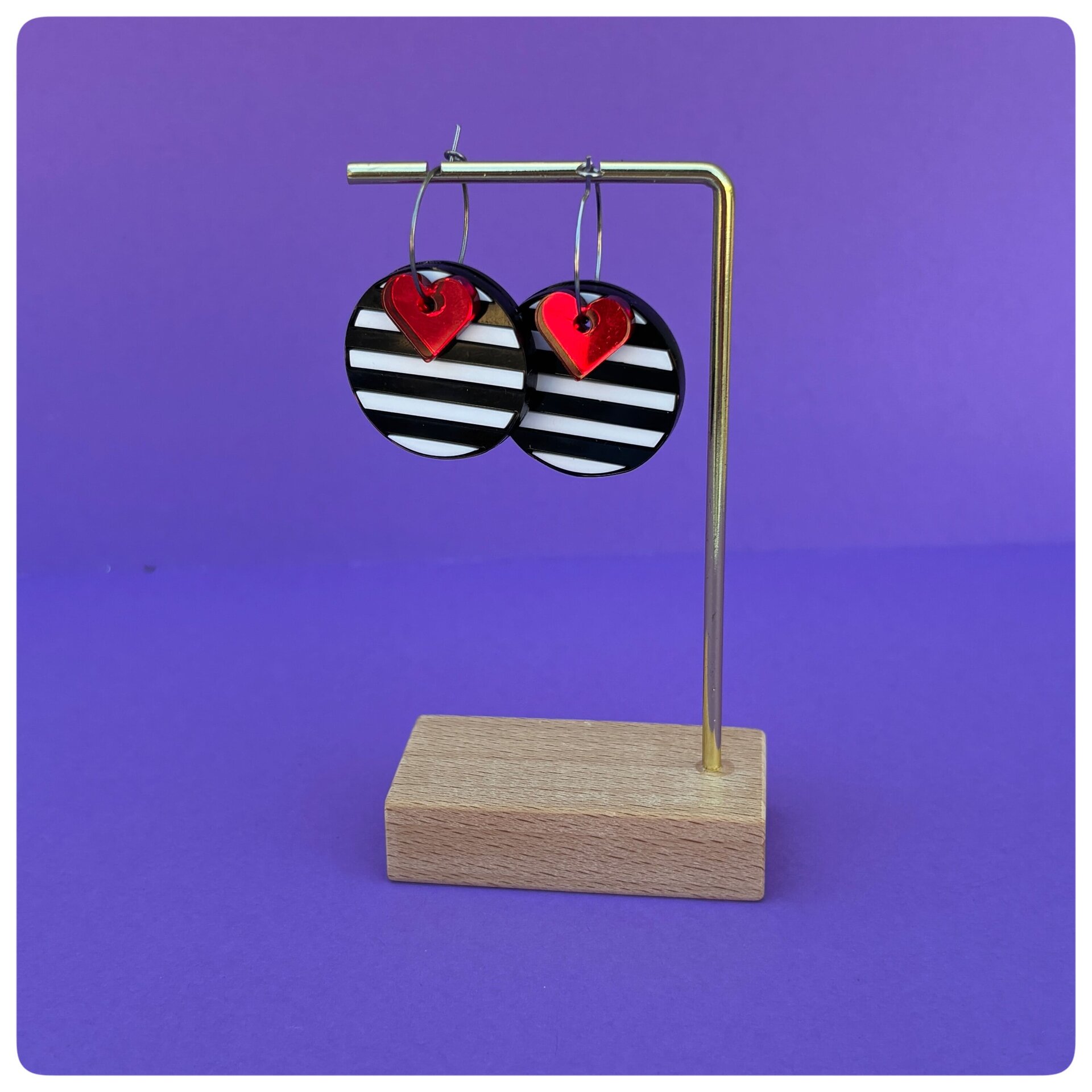 Zarcillo preso - metacrilato - 1